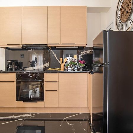 Alkistis Luxury Apartment เอเธนส์ ภายนอก รูปภาพ